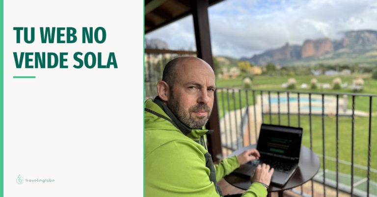 Joseba Zarraga explicando por qué una web para vender viajes necesita sistema y no solo diseño